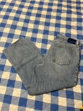 ABERCROMBIE & FITCH THE 90s STRAIGHT ULTRA HIGH RISE JEANS